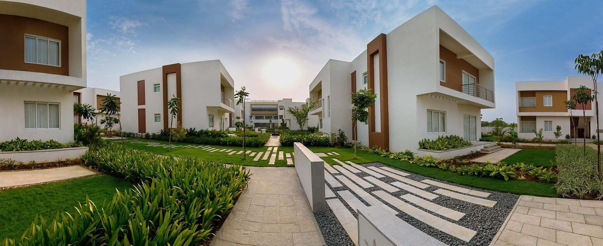 Confluence Banquets And Resort Mahabalipuram Exterior photo