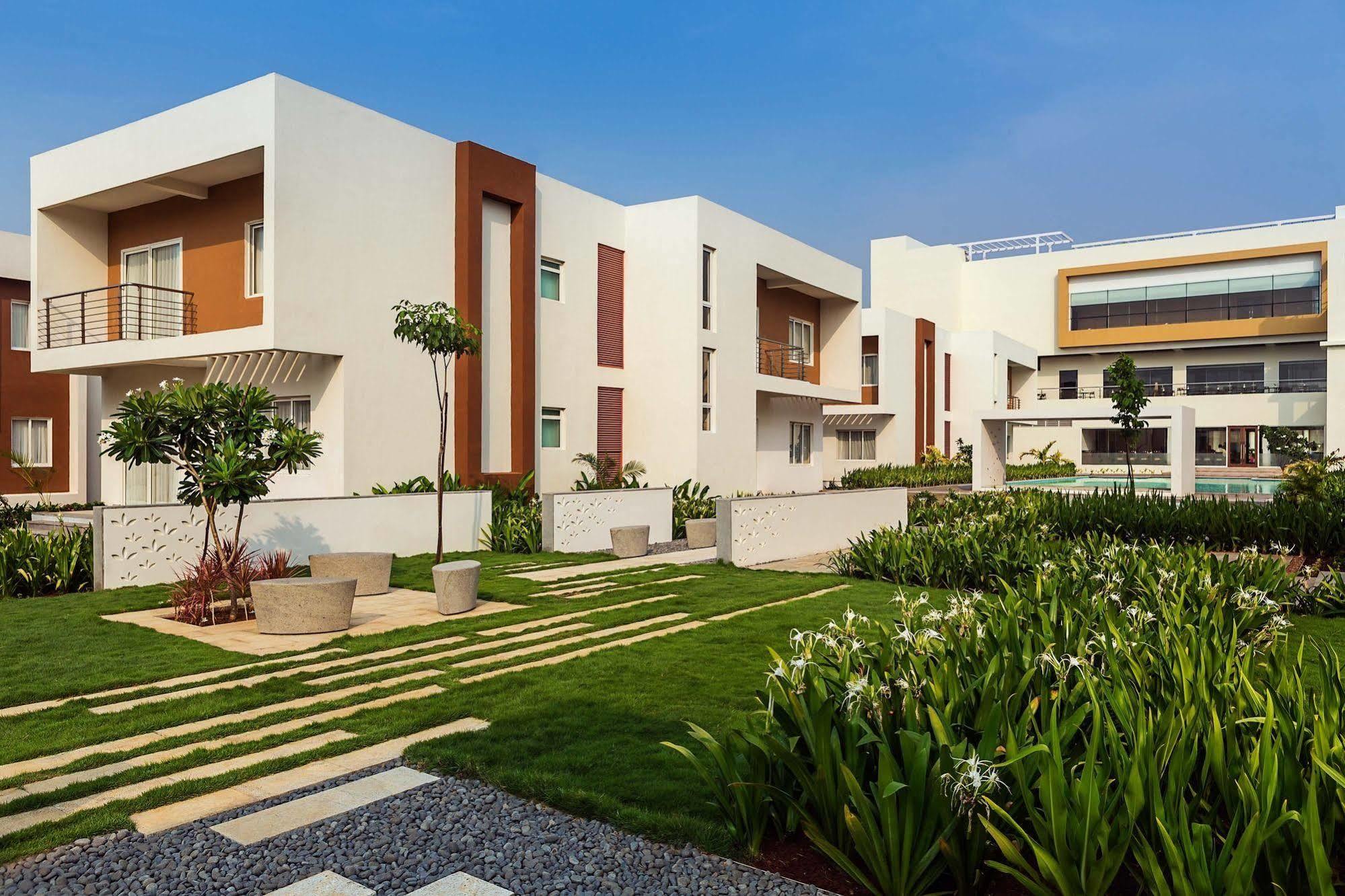 Confluence Banquets And Resort Mahabalipuram Exterior photo