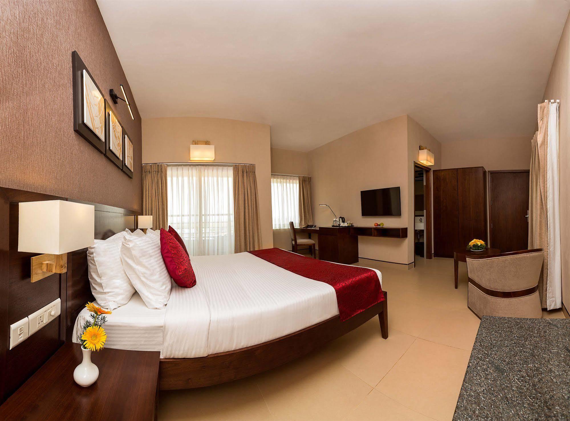 Confluence Banquets And Resort Mahabalipuram Exterior photo